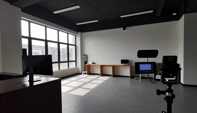 直播运营中的创意实现：多场景应用解析